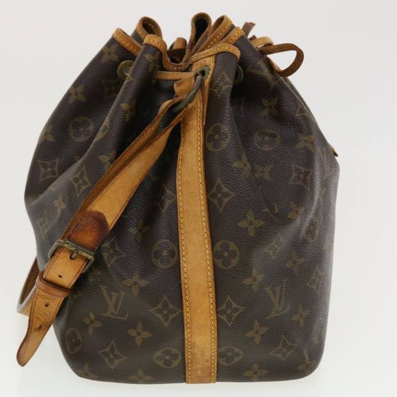 LOUIS VUITTON Monogram Petit Noe Shoulder Bag M42226 LV Auth 41088 - Picture 4 of 16